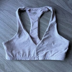 Super soft Alo yoga sports bra